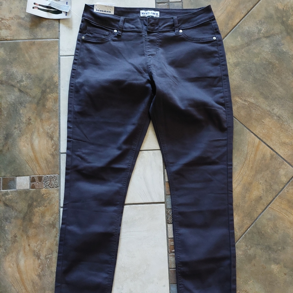 Nygard Women's Pants Size 14